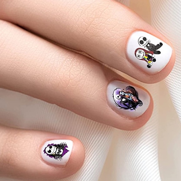 💀🎃 Nightmare Before Christmas Nail Decals- 104! - Picture 2 of 8